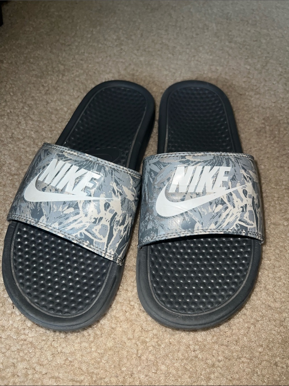 Nike Gray Patterned Slide Sandals with White Logo